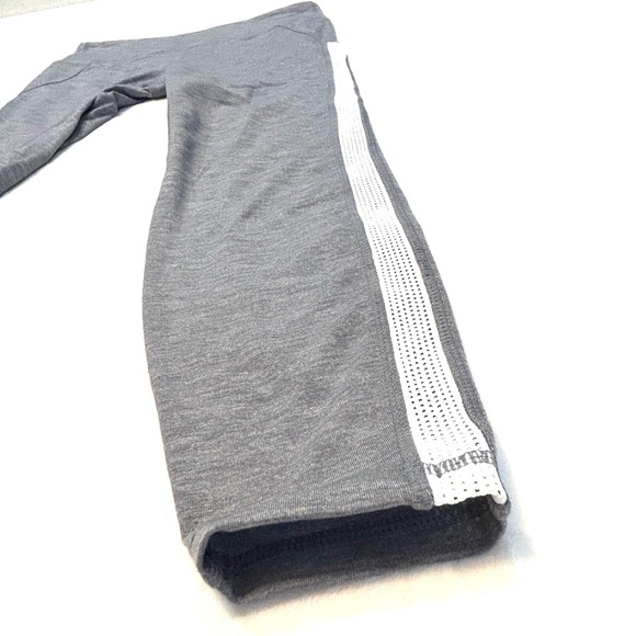Athleta  Chaturanga High Rise Leggings Gray Stripe - Picture 7 of 11
